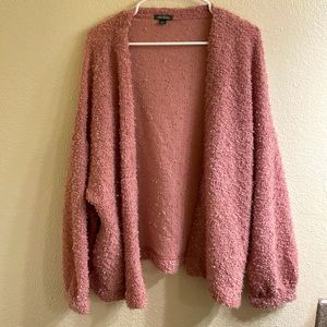 Cozy pink oversized cardigan 💕